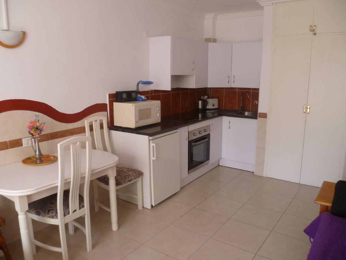 Elana Apartment With Free Wifi Costa Del Silencio Luaran gambar